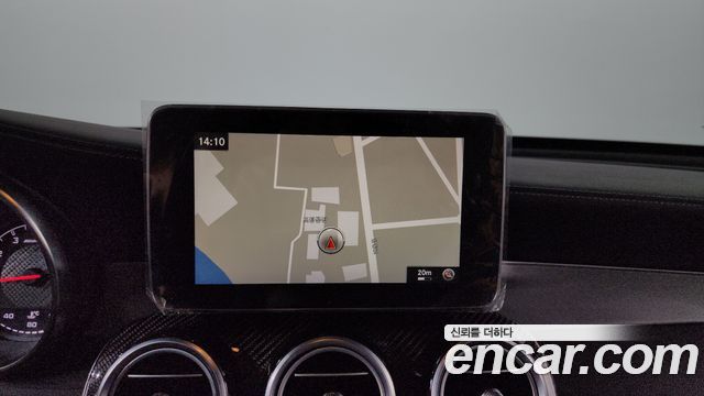 Mercedes-Benz GLC-Class 2019 — photo 16