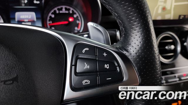 Mercedes-Benz GLC-Class 2019 — photo 17