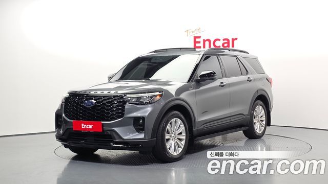 Ford Explorer 2025 — photo 1