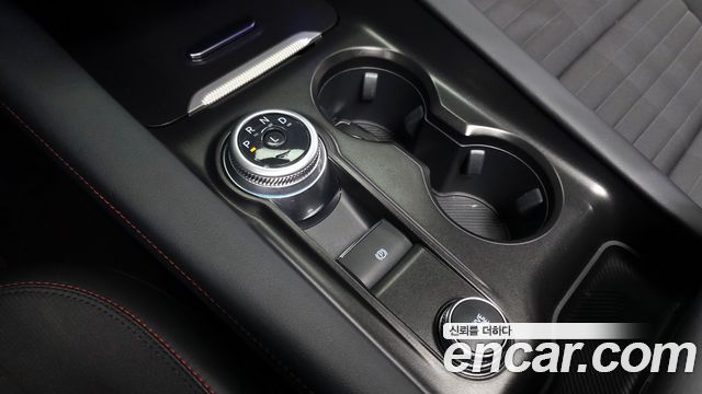 Ford Explorer 2025 — photo 12