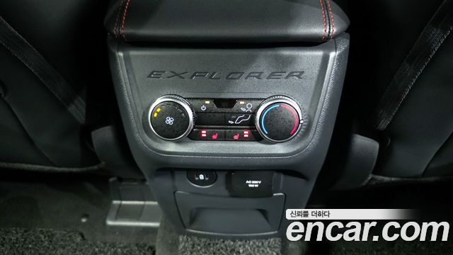 Ford Explorer 2025 — photo 33