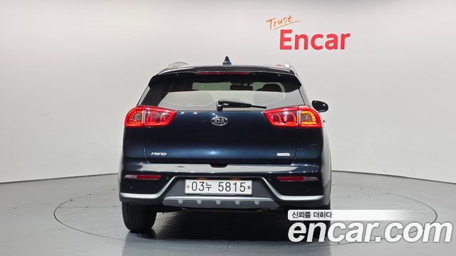 Kia Niro 2018 — photo 4