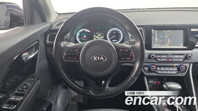 Kia Niro 2018 — photo 14