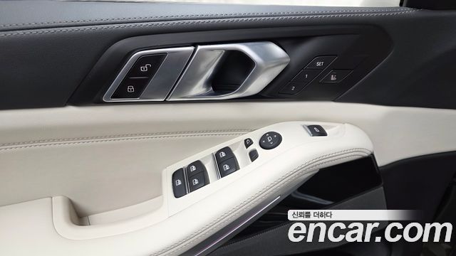BMW X5 2025 — photo 26