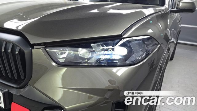 BMW X5 2025 — photo 8