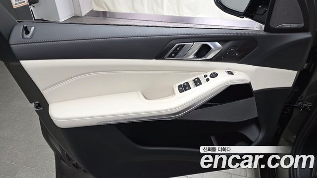 BMW X5 2025 — photo 14