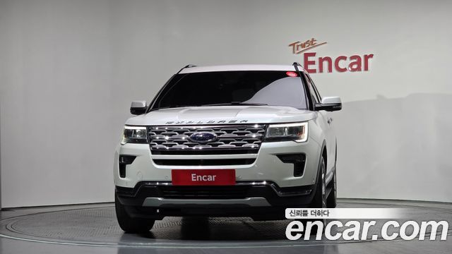 Ford Explorer 2018 — photo 3