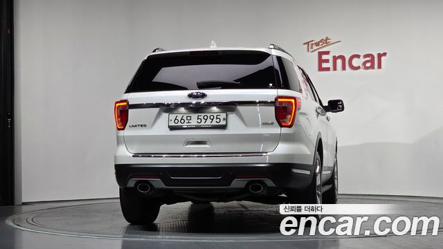 Ford Explorer 2018 — photo 4