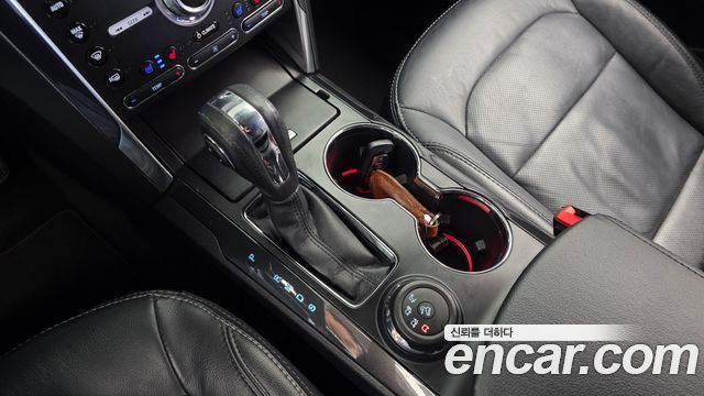 Ford Explorer 2018 — photo 12