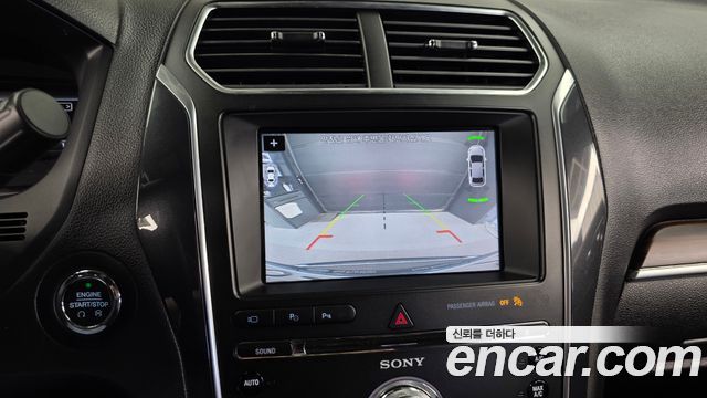 Ford Explorer 2018 — photo 21