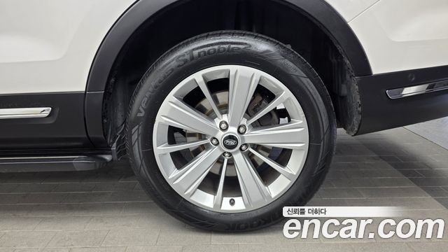 Ford Explorer 2018 — photo 7