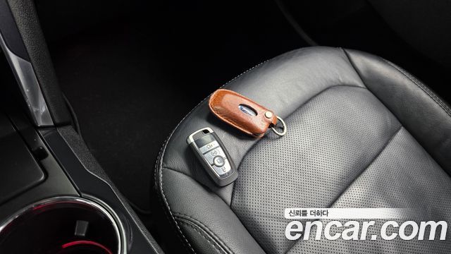 Ford Explorer 2018 — photo 28