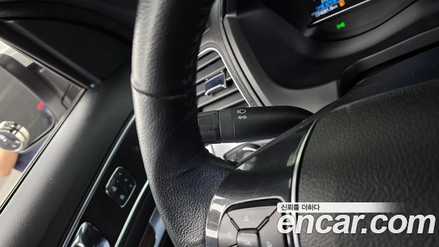 Ford Explorer 2018 — photo 30