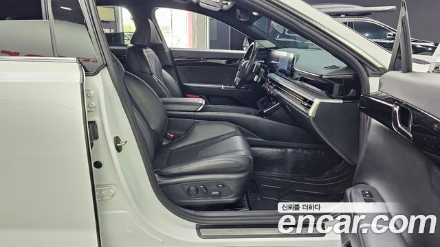 Hyundai Grandeur 2023 — photo 17