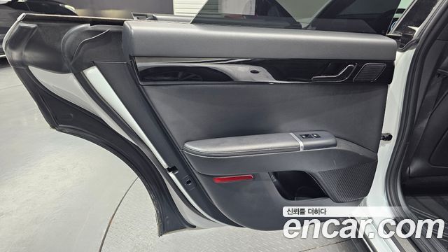 Hyundai Grandeur 2023 — photo 15