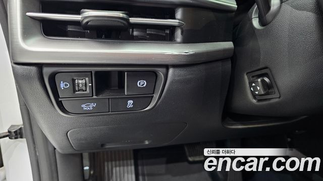 Hyundai Grandeur 2023 — photo 27