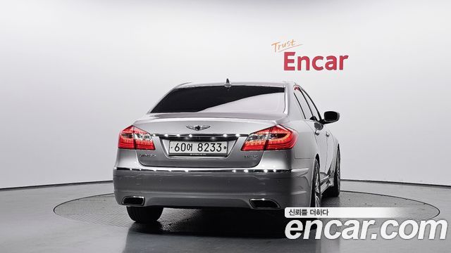 Hyundai Genesis 2013 — photo 4