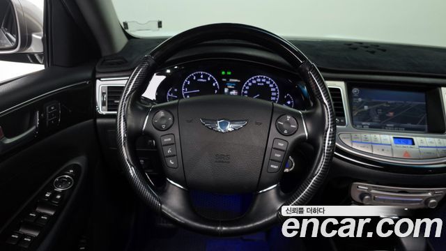 Hyundai Genesis 2013 — photo 13