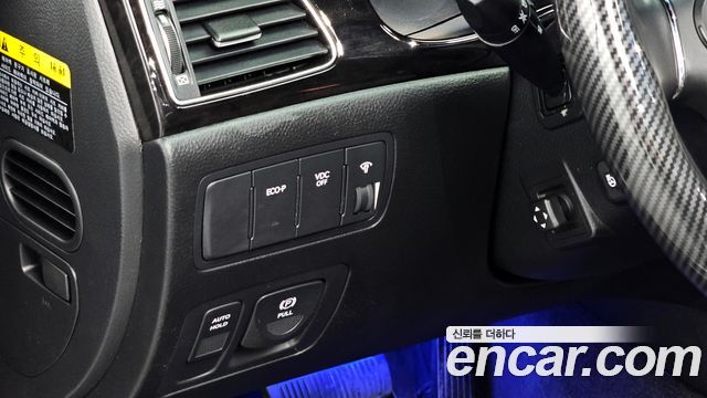 Hyundai Genesis 2013 — photo 14