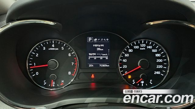 Kia K3 2017 — photo 11