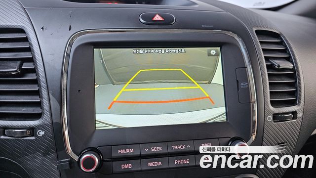 Kia K3 2017 — photo 21