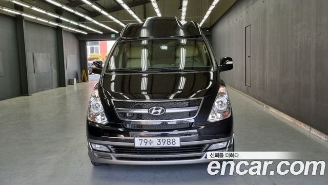 Hyundai Starex 2015 — photo 3