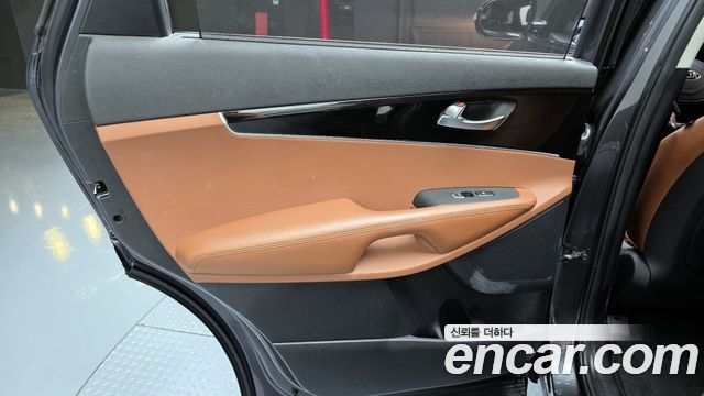 Kia Sorento 2018 — photo 15
