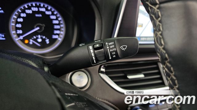 Hyundai Grandeur 2018 — photo 28