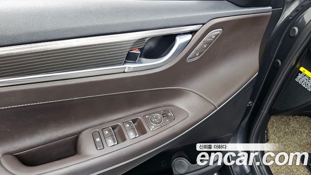 Hyundai Grandeur 2018 — photo 29