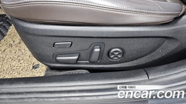 Hyundai Grandeur 2018 — photo 31