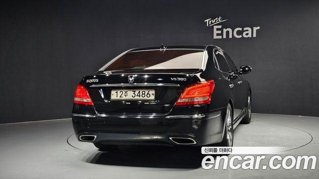 Hyundai Equus 2010 — photo 4