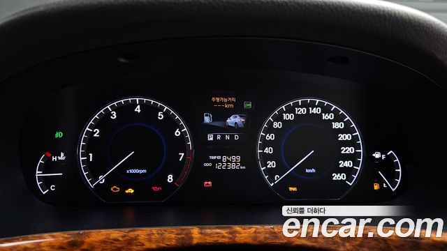 Hyundai Equus 2010 — photo 11