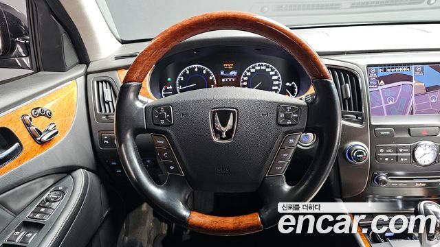 Hyundai Equus 2010 — photo 20