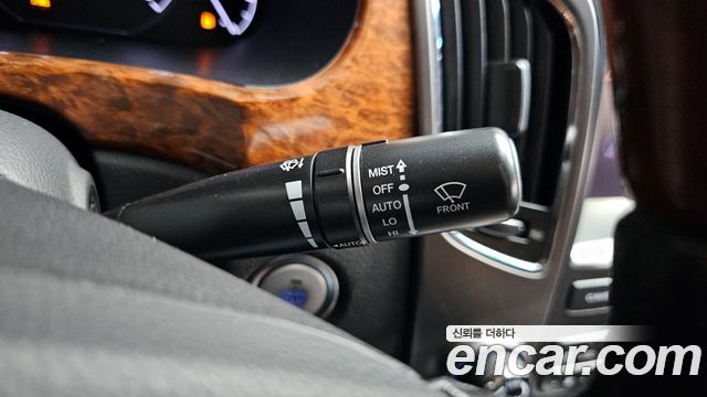 Hyundai Equus 2010 — photo 30