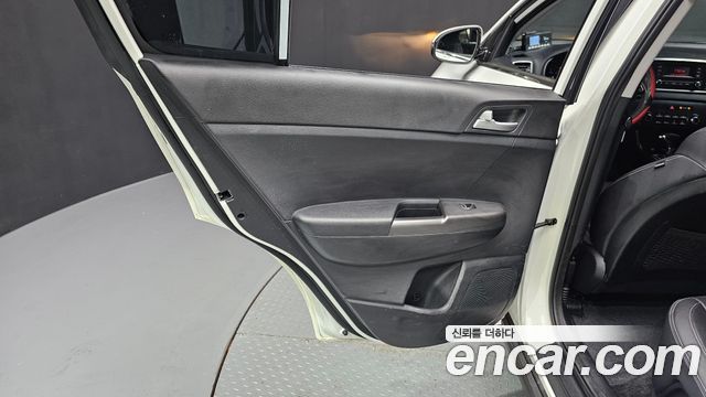 Kia Sportage 2019 — photo 15