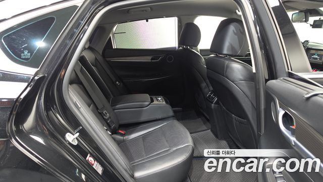 Hyundai Grandeur 2017 — photo 17
