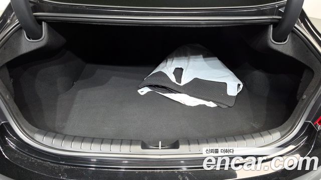 Hyundai Grandeur 2017 — photo 24