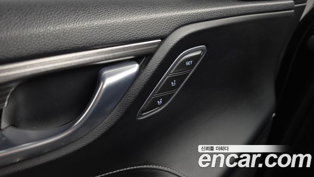 Hyundai Grandeur 2017 — photo 25
