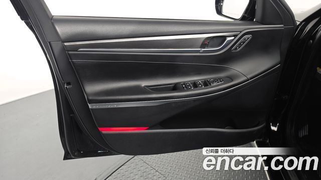 Hyundai Grandeur 2017 — photo 14