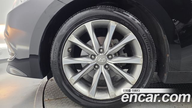 Hyundai Grandeur 2015 — photo 5