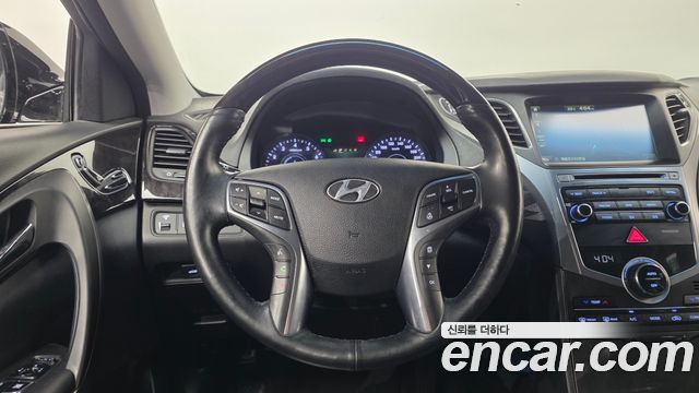 Hyundai Grandeur 2015 — photo 16