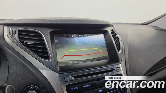 Hyundai Grandeur 2015 — photo 18