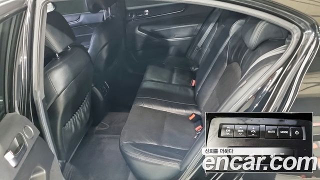 Kia K7 2011 — photo 11