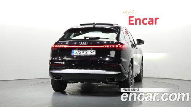 Audi Q5 2025 — photo 4