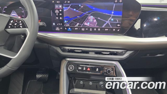 Audi Q5 2025 — photo 19