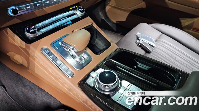 Genesis G90 2021 — photo 12