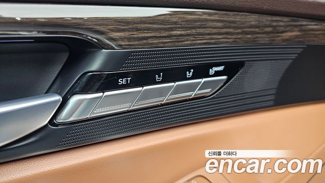 Genesis G90 2021 — photo 28