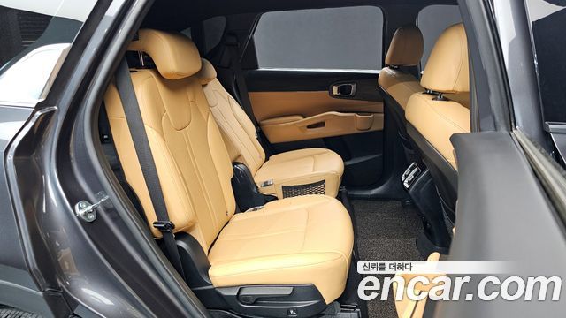 Kia Sorento 2021 — photo 17