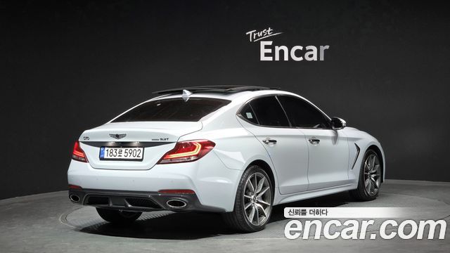 Genesis G70 2018 — photo 2
