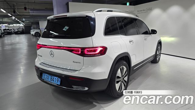 Mercedes-Benz EQB 2024 — photo 4